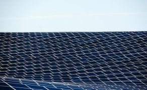 Przeglad-wybranych-koncepcji-konstrukcji-energoaktywnych-Pixabay-dlaProdukcji.pl