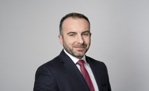 Grupa-Apator-zwieksza-przychody-i-zyski-w-pierwszym-polroczu-2020-Tomasz-Latka