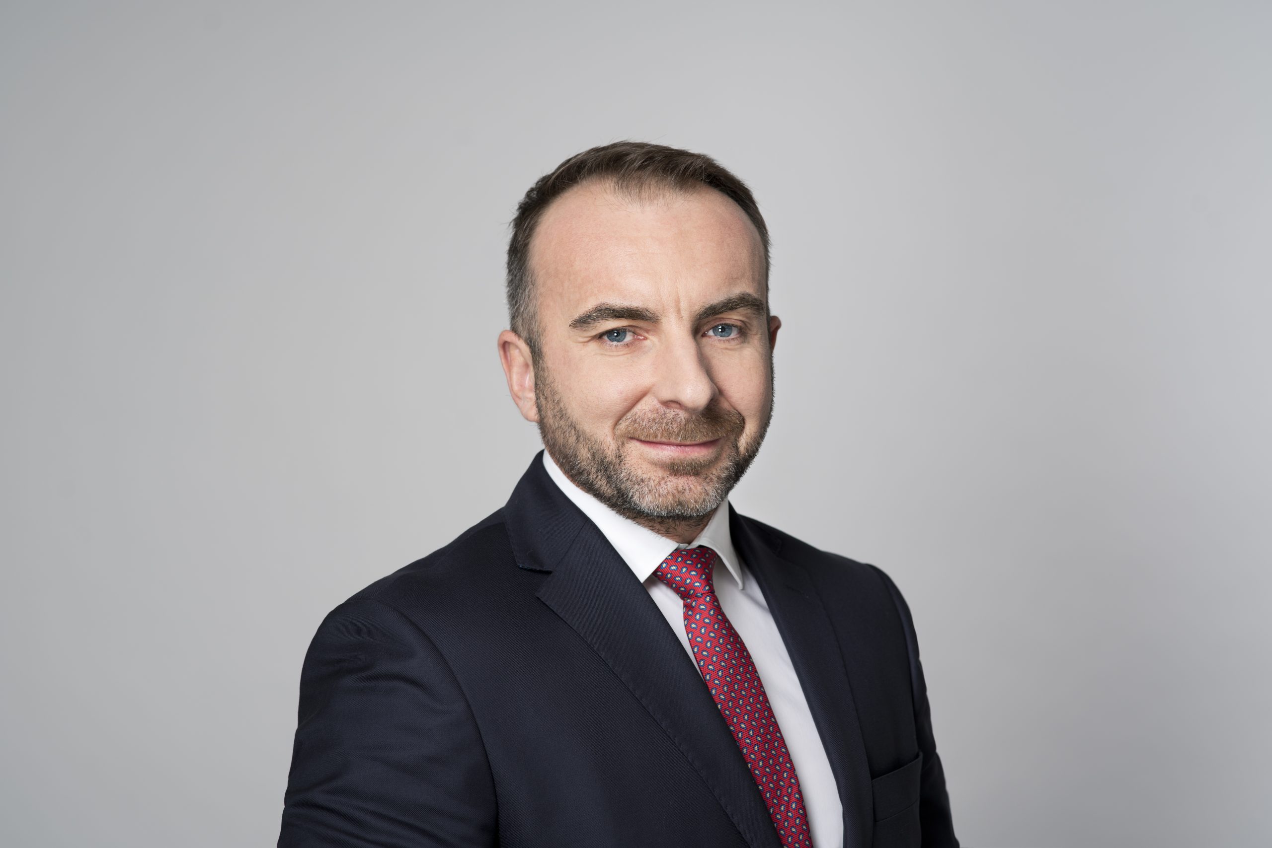 Grupa-Apator-zwieksza-przychody-i-zyski-w-pierwszym-polroczu-2020-Tomasz-Latka