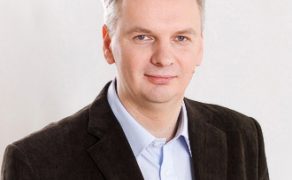 Wspolpraca-z-duzymi-firmami-produkcyjnymi-podczas-epidemii-Dariusz-Grzegorczyk-dlaProdukcji.pl