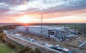 Amazon-oglasza-kolejna-inwestycje-w-Polsce-dlaProdukcji.pl