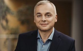 Polak-prezesem-Zarzadu-EAE-europejskiego-stowarzyszenia-branzy-ociepleniowej-Jacek-W-Kulig-Fot-3-dlaProdukcji.pl