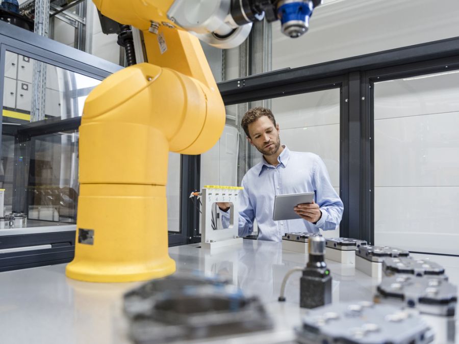 Przelomowy-rok-dla-sektora-produkcyjnego-w-Polsce-Fot-2-dlaProdukcji.pl