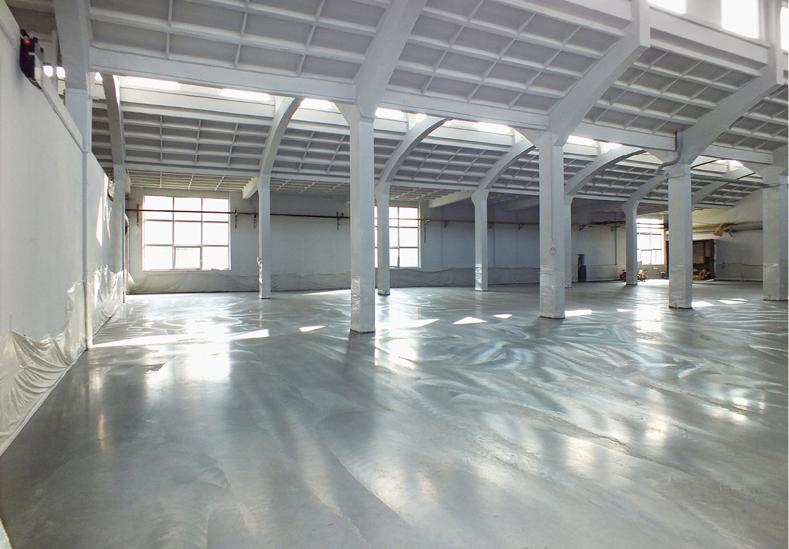 Scieralnosc-betonowych-posadzek-przemyslowych-w-technologii-DST-Fot-3-dlaProdukcji.pl