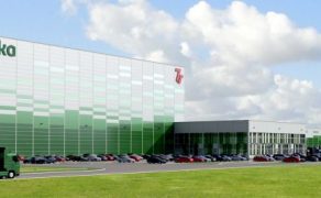 Zabka-i-7R-stworza-w-pelni-zautomatyzowane-centrum-logistyczne-dlaProdukcji.pl