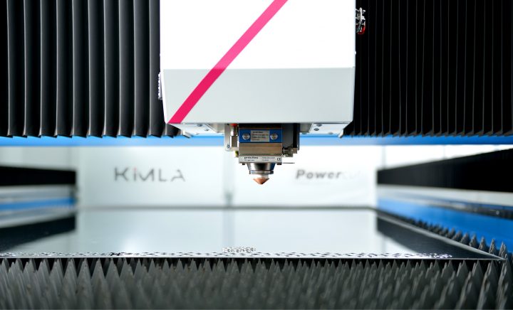 STAL-5-6-21-technologie-ciecia-SERWIS-CZYLI-O-CO-ZAPYTAC-KUPUJAC-LASER-1