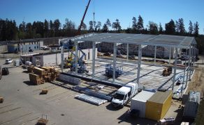 Budowa-zakladu-produkcyjnego-w-przemysle-drzewnym-Jak-wybrac-generalnego-wykonawce-Fot-3-dlaProdukcji.pl