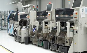 Technosystem-rozwija-linie-SMT-i-system-traceability-we-wspolpracy-z-Grupa-RENEX-dlaProdukcji.pl