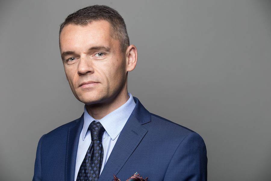 Intel-jak-wzorzec-Zbudowal-w-pelni-inteligentna-fabryke-Zbigniew-Czajkowski-dlaProdukcji.pl