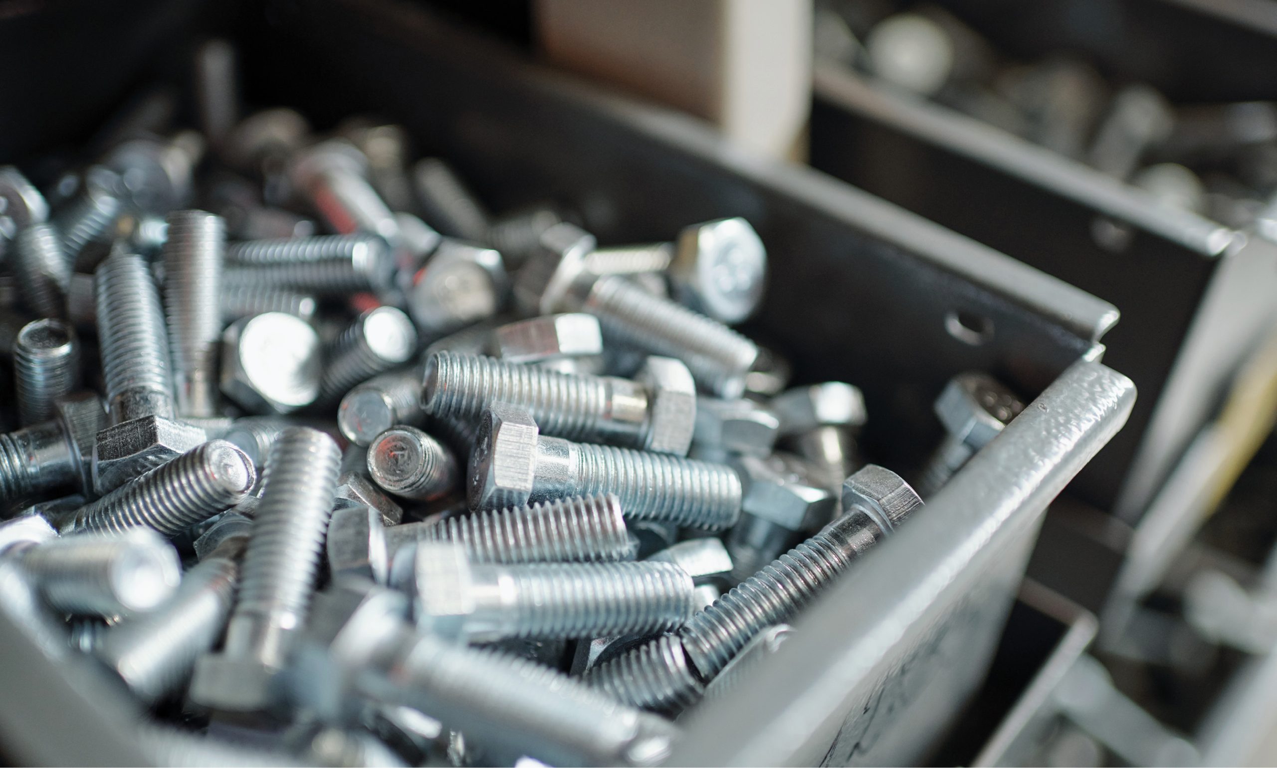 co-to-jest-skok-gwintu-i-jak-go-zmierzyc