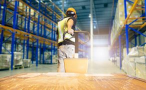 Raport-SEGRO-i-Randstad-Polska-Wiecej-powierzchni-tyle-samo-pracownikow-i-te-same-pensje