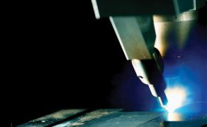 STAL-9-10-spawalnictwo-CO-SIE-DZIEJE-W-BRANZY-SPAWALNICZEJ-1