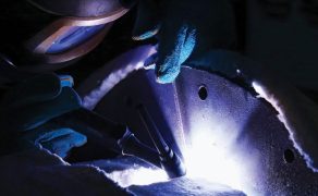 STAL-9-10-spawalnictwo-CO-SIE-DZIEJE-W-BRANZY-SPAWALNICZEJ-2