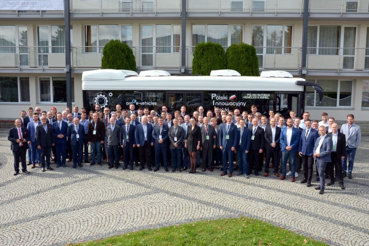 XXIX-Konferencja-Naukowo-Techniczna-Lukasiewicz-KOMEL-Problemy-Eksploatacji-Maszyn-i-Napedow-Elektrycznych-Fot-4