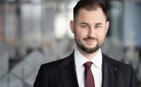 Jakub-Kurek-Newmark-Polska-wywiad