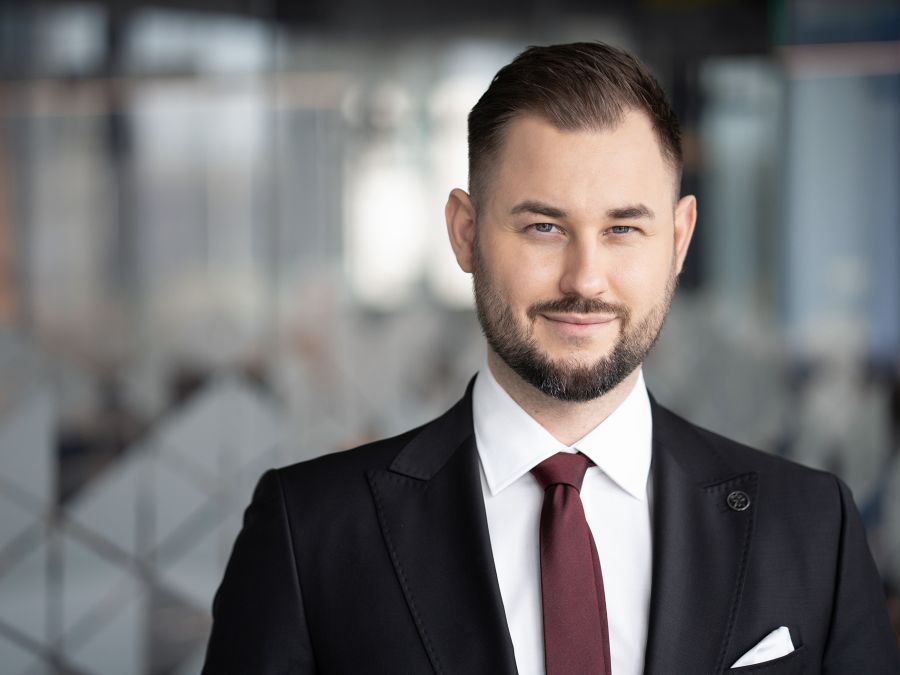 Jakub-Kurek-Newmark-Polska-wywiad