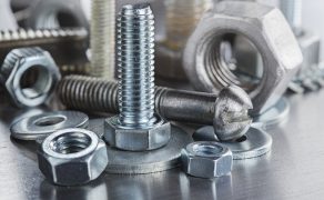 z-czego-wykonuje-sie-nakretki-wciskane