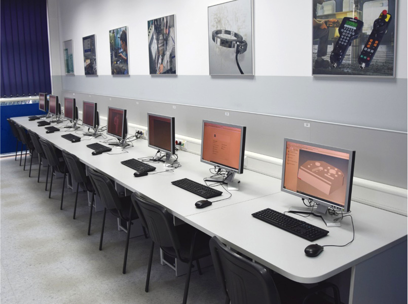 STAL-7-8-22-POMIAR-GEOMETRII-WYROBOW-I-NARZEDZI-RYS-13