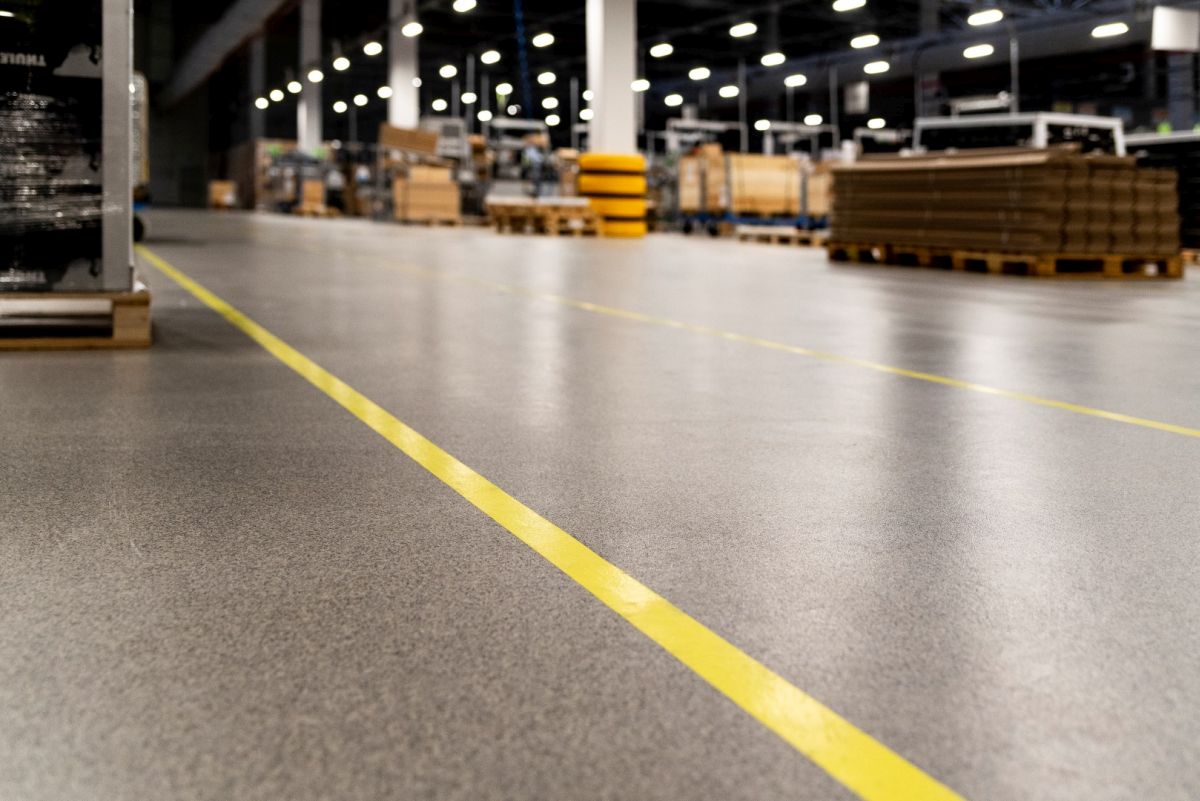 wytrzymalosc-posadzki-ma-znaczenie-posadzki-do-zadan-specjalnych-fot-4