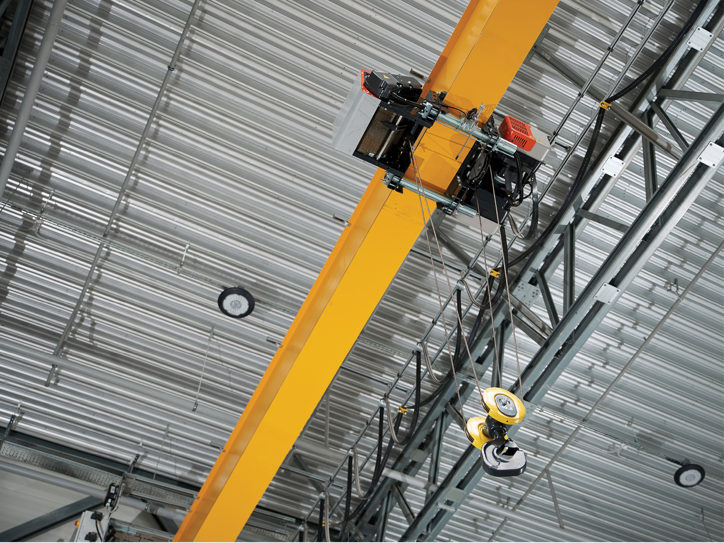 sterowanie-radiowe-urzadzeniami-transportu-bliskiego