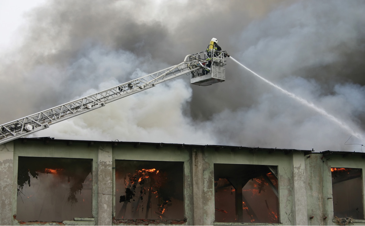 wytyczne-dafa-bezpieczenstwo-pozarowe-dachow-w-nowej-odslonie-fot-1