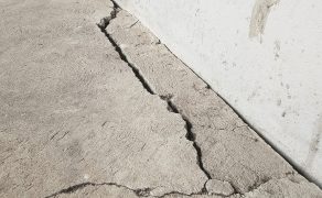 posadzki-betonowe-oczekiwania-uzytkownikow-a-rzeczywistosc-fot-istock-2