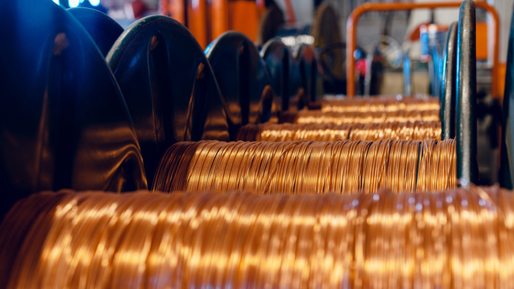 Ceny miedzi luty 2026